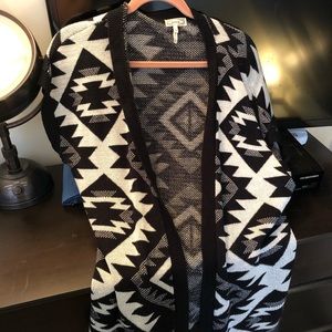 Aztec cardigan short sleeve